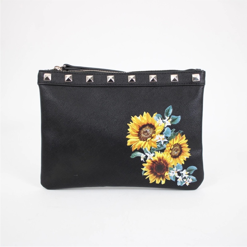 NWT WHBM wristlet/clutch - Picture 2 of 8